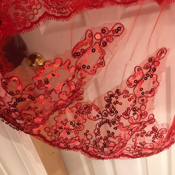 Girls red dress 4t - Picture 3 of 5